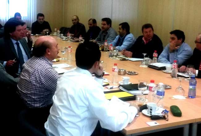 LA MUTUA FRATERNIDAD-MUPRESPA Y EL CÍRCULO DE EMPRESARIOS DE CIUDAD REAL CELEBRAN UNA JORNADA SOBRE NOVEDADES NORMATIVAS. LA MUTUA FRATERNIDAD-MUPRESPA Y EL CÍRCULO DE EMPRESARIOS DE CIUDAD REAL CELEBRAN UNA JORNADA SOBRE NOVEDADES NORMATIVAS.