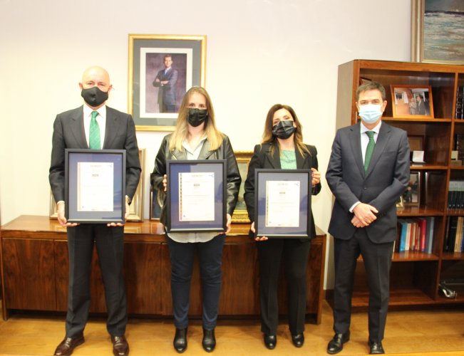 De izquierda a derecha, Antero Fernández de la Mela, Marta Carabanchel, Elena Iglesias y Gonzalo Piédrola