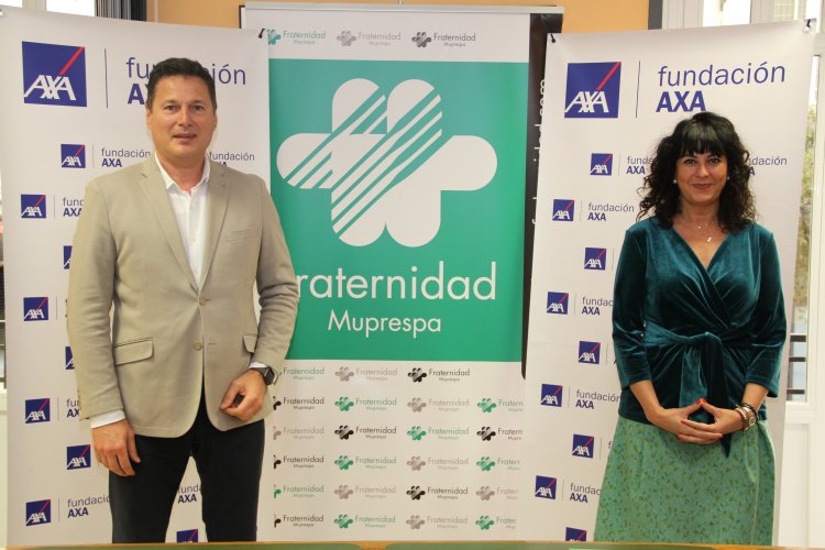 Josep Alfonso, director general de la Fundación AXA, y Natalia Fernández Laviada, subdirectora general de Prevención, Calidad y Comunicación de FM