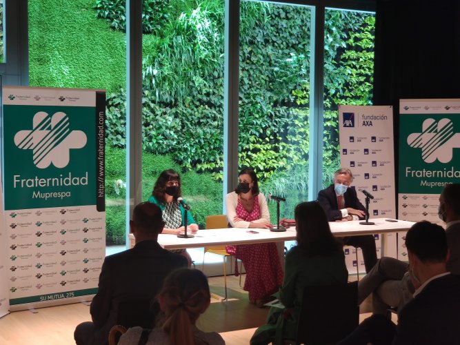 Natalia Fernández Laviada, Gema Igual y Tomás Gómez 