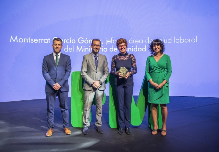 Carlos Maya, consultor de prevención de Fraternidad-Muprespa, Antonio Díaz, presidente de AESPLA, Montserrat García y Natalia Fdez. Laviada, subdirectora general de Prevención, Calidad y Comunicación de Fraternidad-Muprespa
