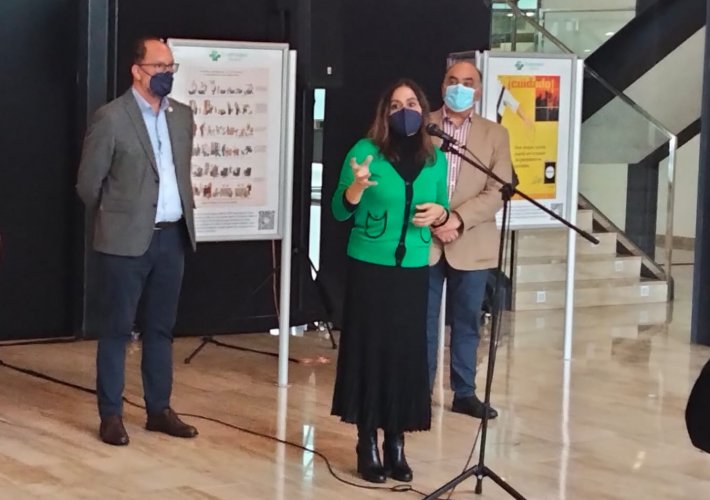 Silvia Vela, durante su intervención en la inuaguración de la Exposición