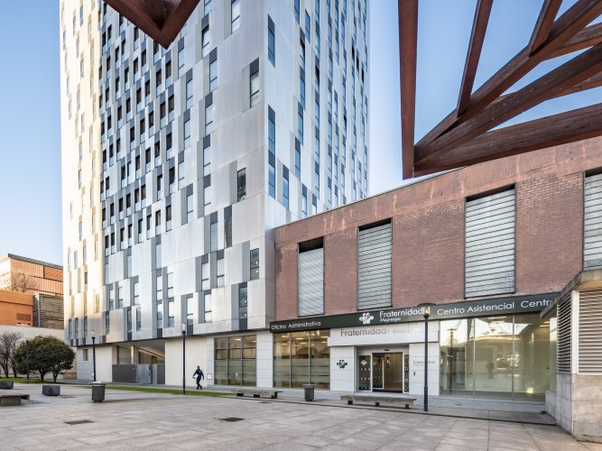 Fachada principal del nuevo centro, en Torre Helios 